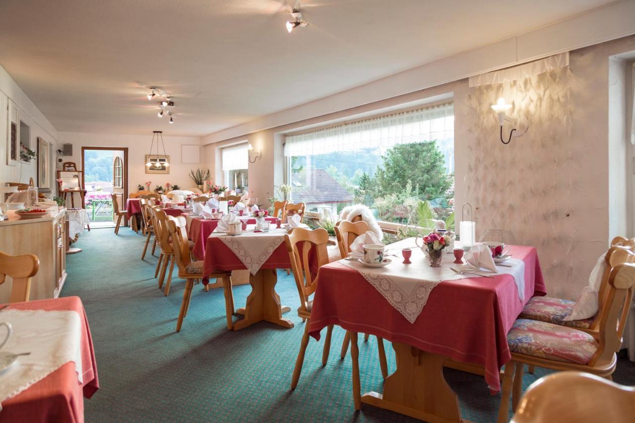 זונטהופן Hotel-Pension Johanna מראה חיצוני תמונה